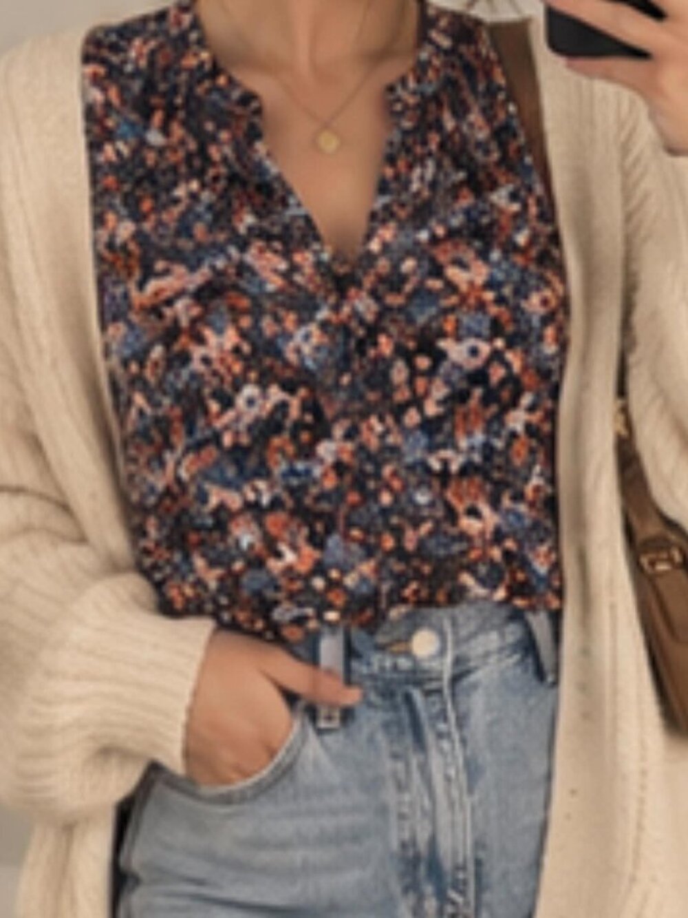 Universal Thread Floral Ruffle Blouse M Ditsy Flower Cottagecore Top - Picture 5 of 5